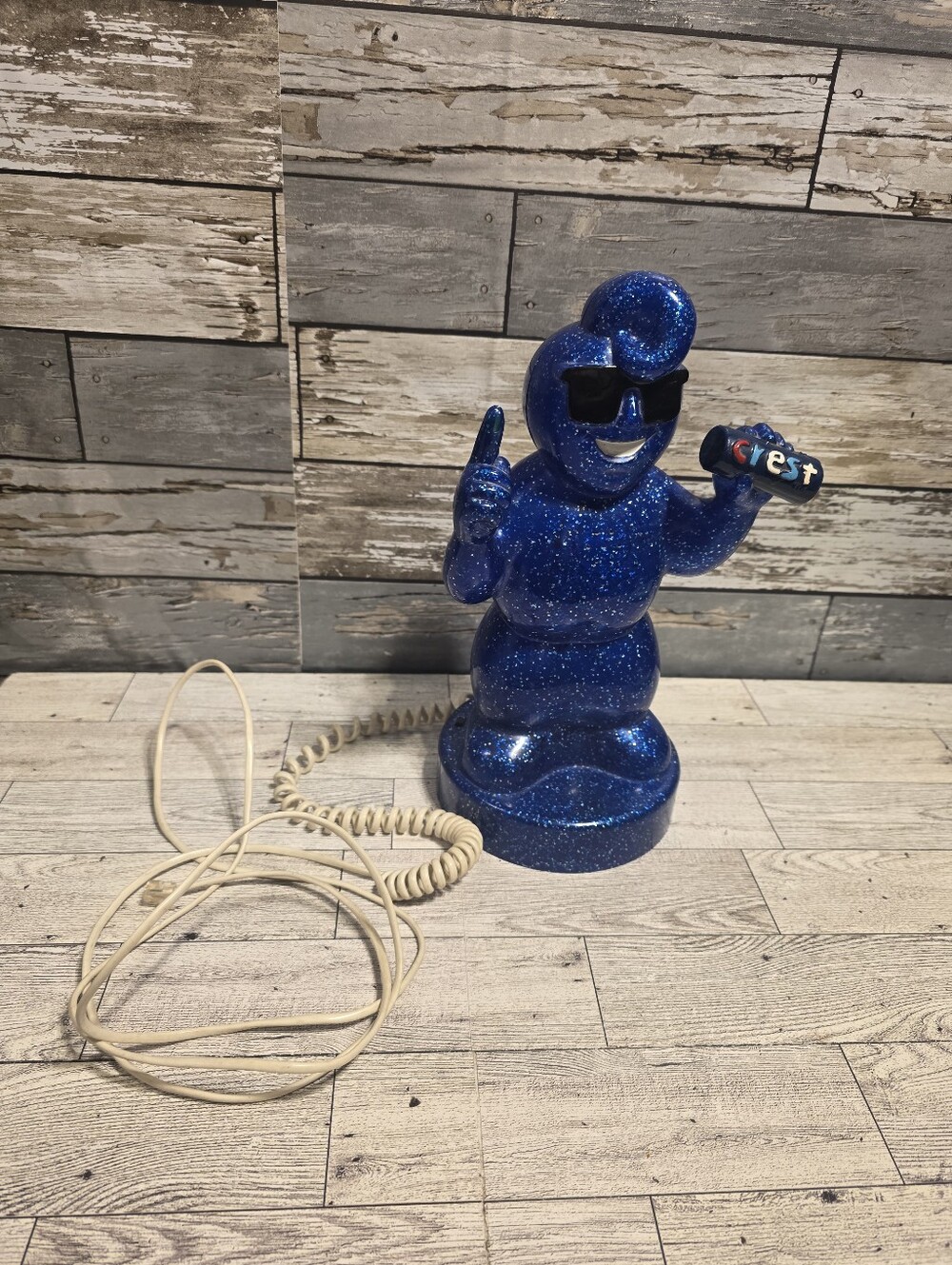 Vintage Crest Blue Glitter Novelty Phone Decor - Unbranded